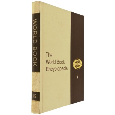 The World Book Encyclopedia Volume 19 Fiel Educational Corporation 1975